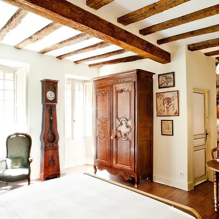 Apartment Appartements Les Suites Sarladaises